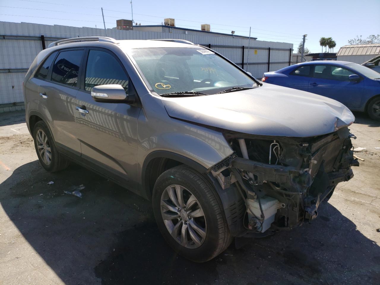 KIA SORENTO BA 2011 with VIN 5XYKT4A2XBG050912 - Photo from auction