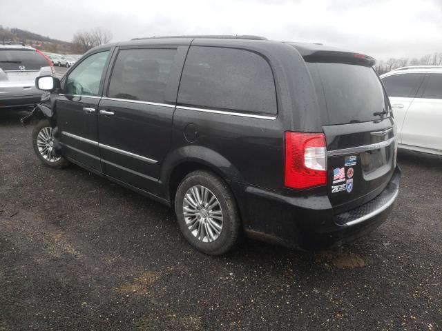 Photo 3 from auction – 2013 CHRYSLER TOWN & COU with VIN 2C4RC1CG7DR595843