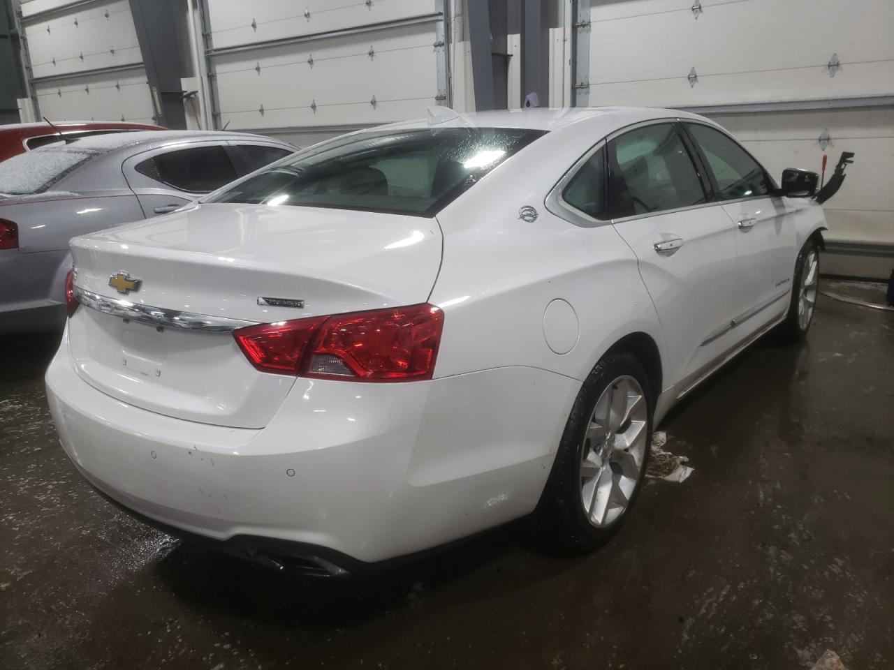 Photo 4 from auction – 2020 CHEVROLET IMPALA PRE with VIN 1G1105S38LU103004