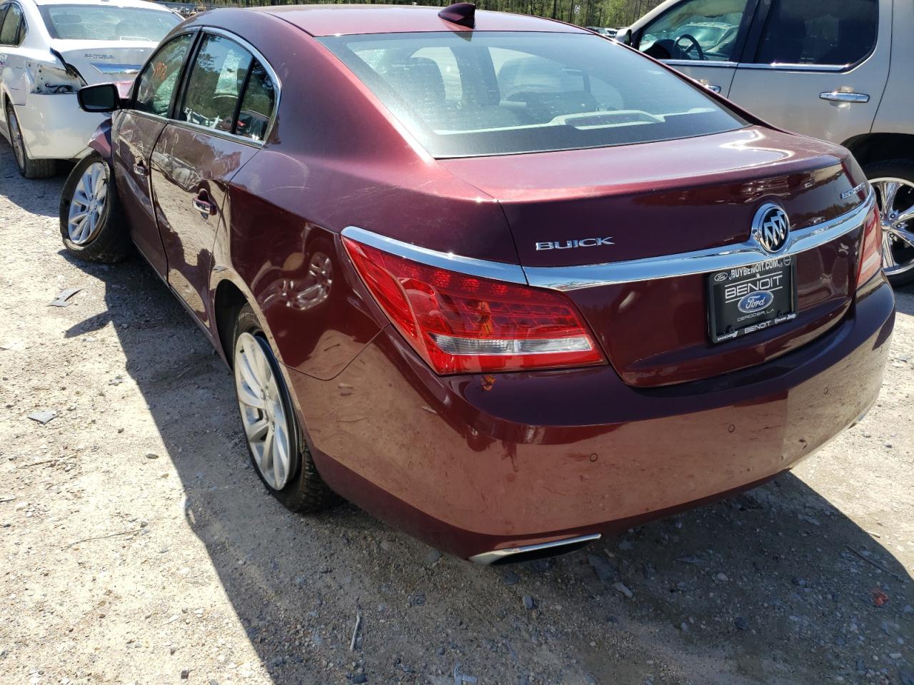 Photo 3 from auction – 2016 BUICK LACROSSE with VIN 1G4GB5G35GF123804