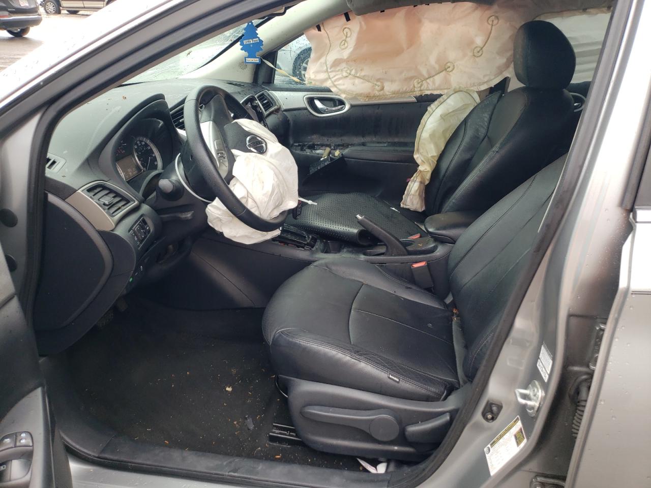 Photo 5 from auction – 2013 NISSAN SENTRA SR with VIN 3N1AB7AP2DL796958