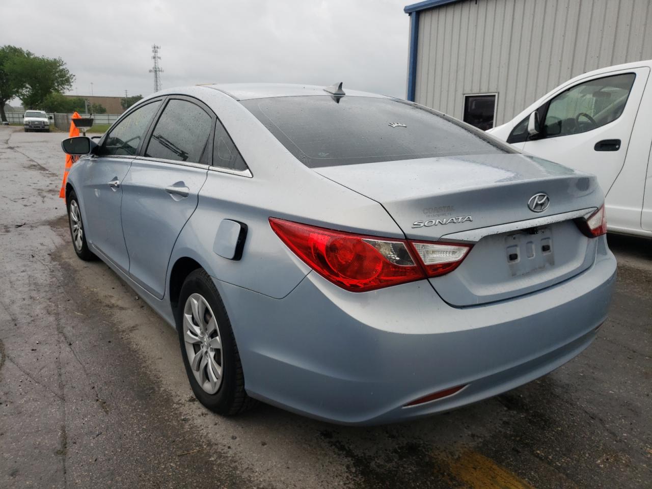 Photo 3 from auction – 2012 HYUNDAI SONATA GLS with VIN 5NPEB4AC4CH389281