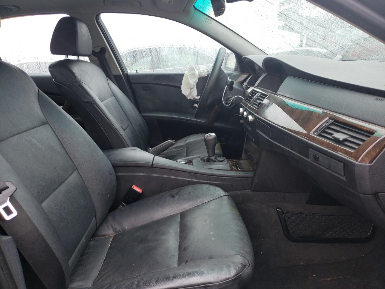 Photo 5 from auction – 2007 BMW 530 XI with VIN WBANF73587CU23001