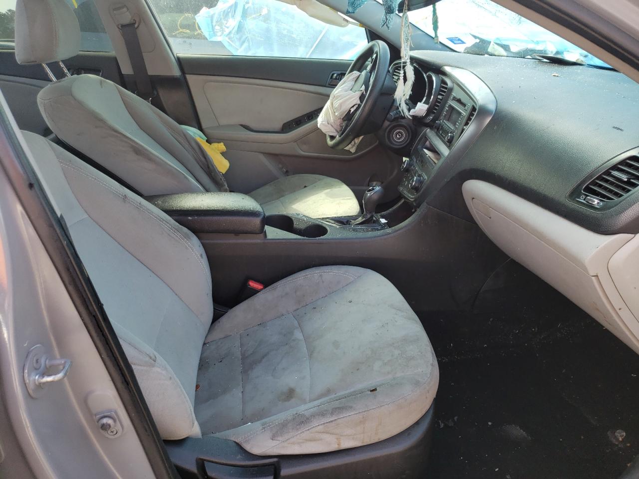 Zdjęcie 5 z aukcji – 2013 KIA OPTIMA LX z VIN KNAGM4A74D5363980