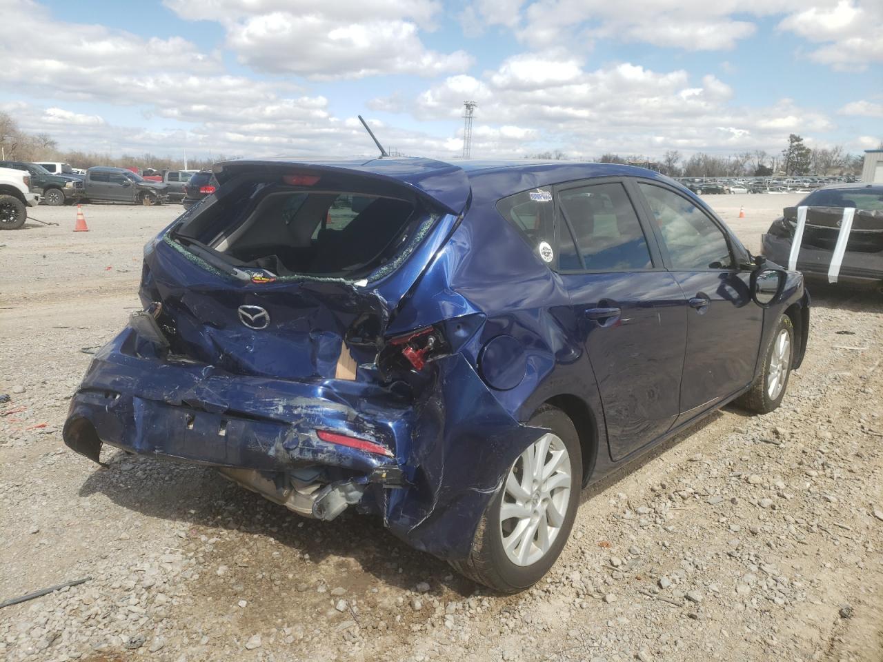 Photo 4 from auction – 2012 MAZDA 3 I with VIN JM1BL1L71C1578380