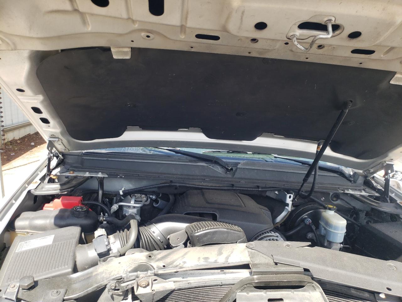 Photo 7 from auction – 2010 CHEVROLET AVALANCHE with VIN 3GNNCEE08AG162918
