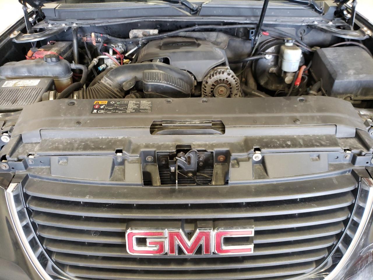 Photo 7 from auction – 2008 GMC YUKON with VIN 1GKFK13048J116964