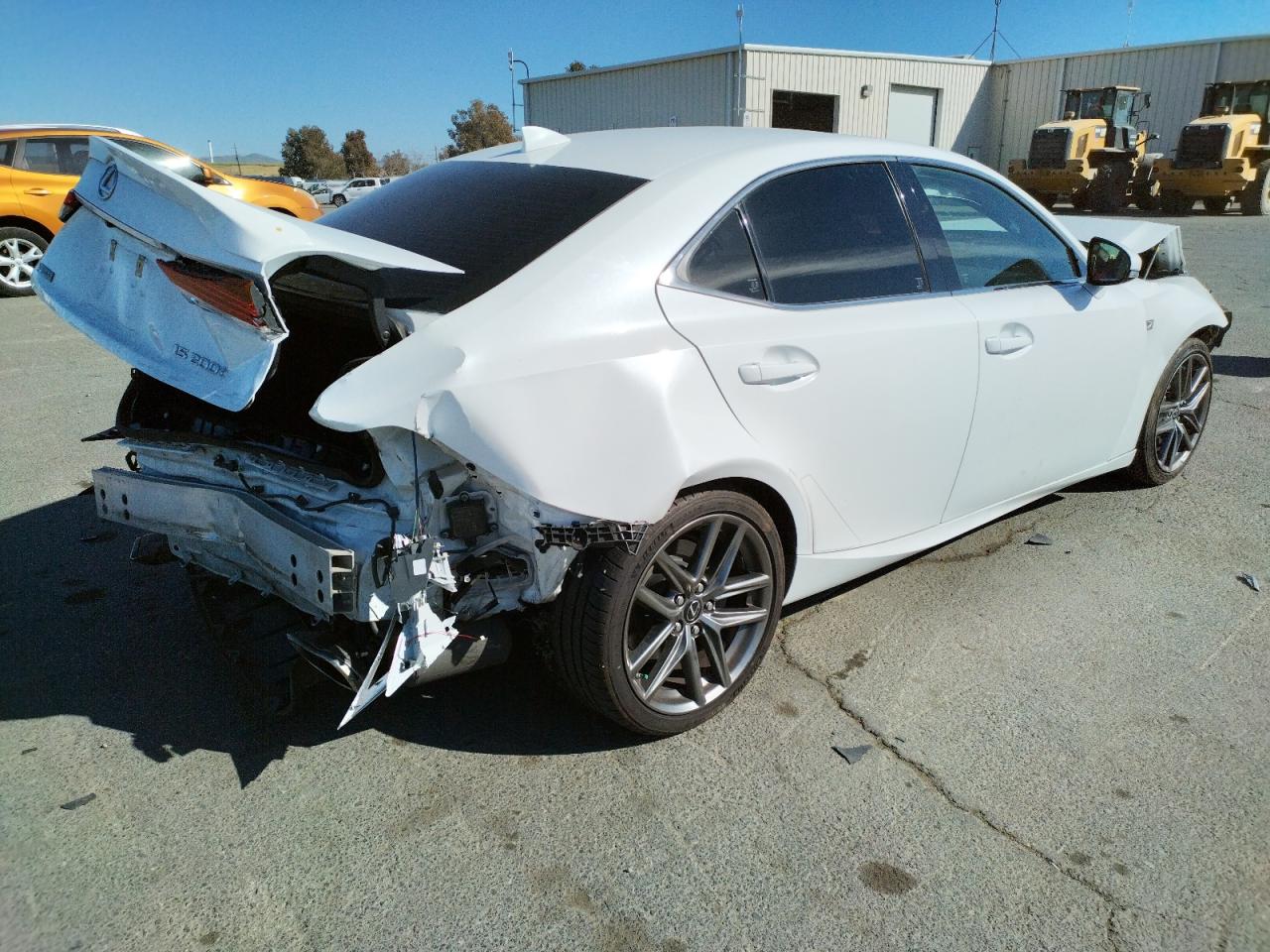 Photo 4 from auction – 2017 LEXUS IS 200T with VIN JTHBA1D29H5047063