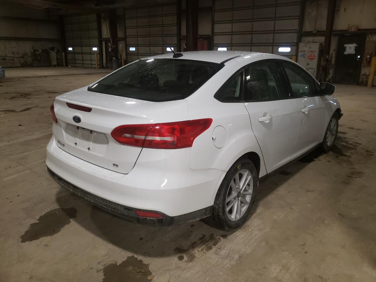 Photo 4 from auction – 2018 FORD FOCUS SE with VIN 1FADP3F27JL261249