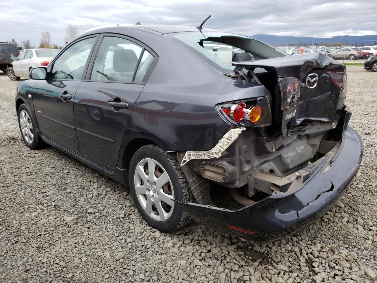 Photo 3 from auction – 2005 MAZDA 3 S with VIN JM1BK123051294128