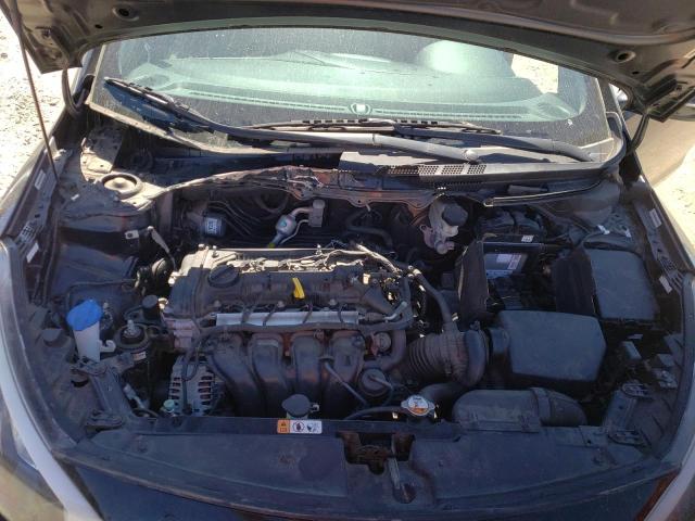 Photo 7 from auction – 2015 KIA FORTE LX with VIN KNAFX4A62F5356930