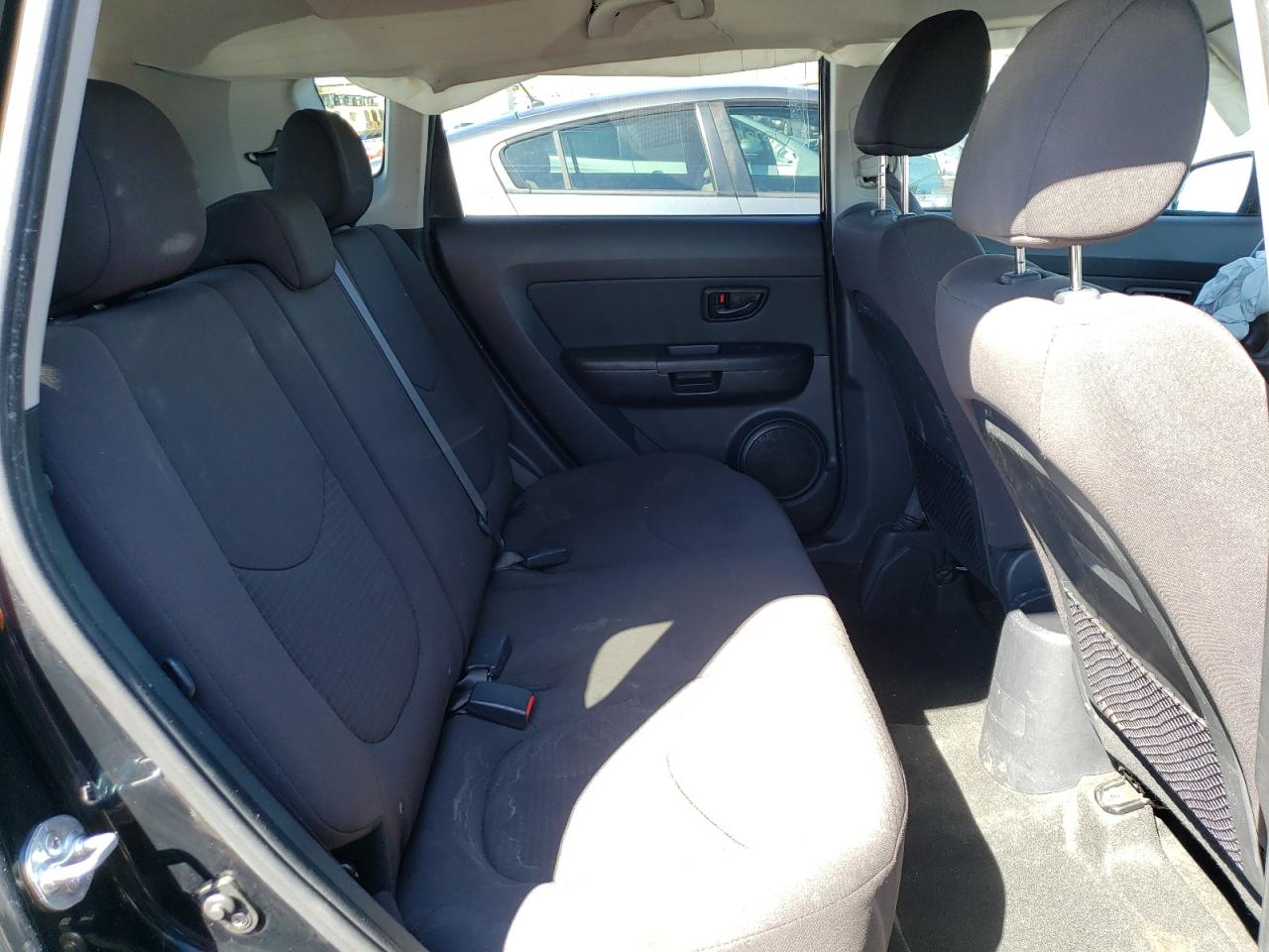 Photo 6 from auction – 2013 KIA SOUL with VIN KNDJT2A59D7511575