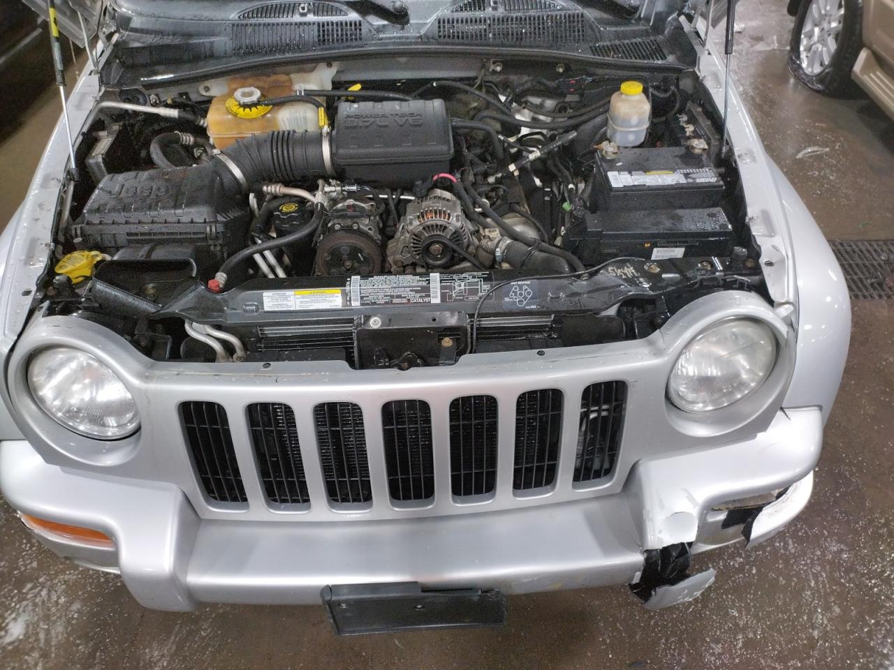 Photo 7 from auction – 2002 JEEP LIBERTY LI with VIN 1J4GL58K92W235130