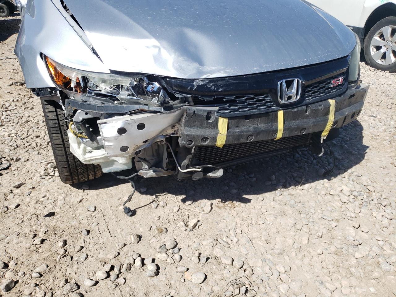 Photo 9 from auction – 2012 HONDA CIVIC SI with VIN 2HGFB6E53CH700978