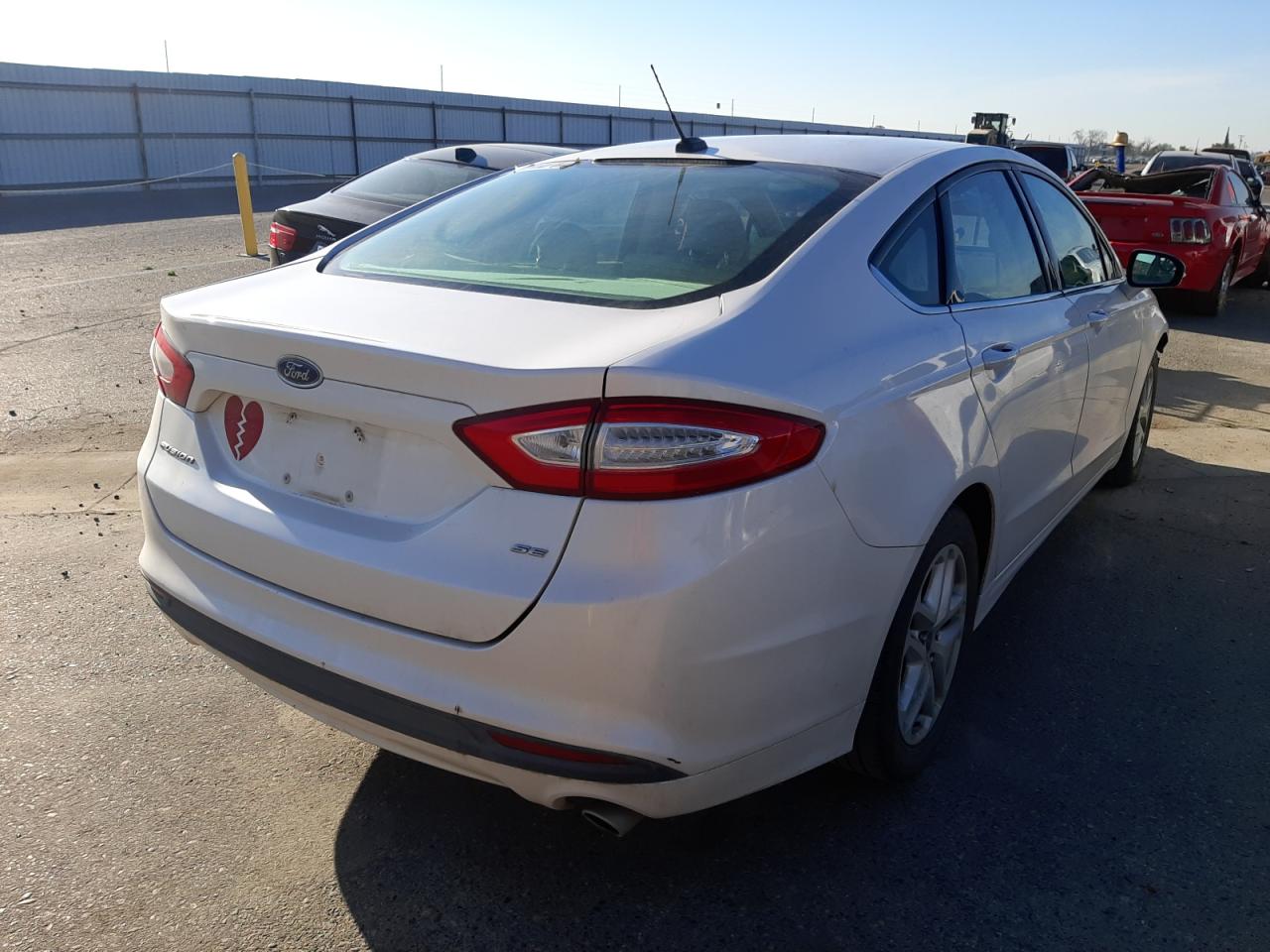Photo 4 from auction – 2014 FORD FUSION SE with VIN 3FA6P0H78ER379768