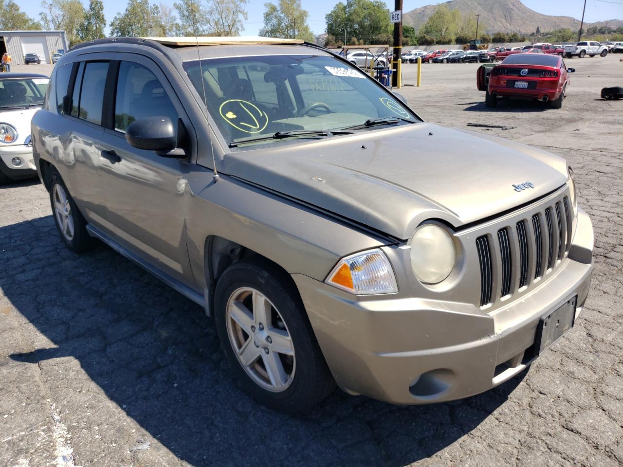 JEEP COMPASS 2007 with VIN 1J8FT47W47D116347 - Photo from auction