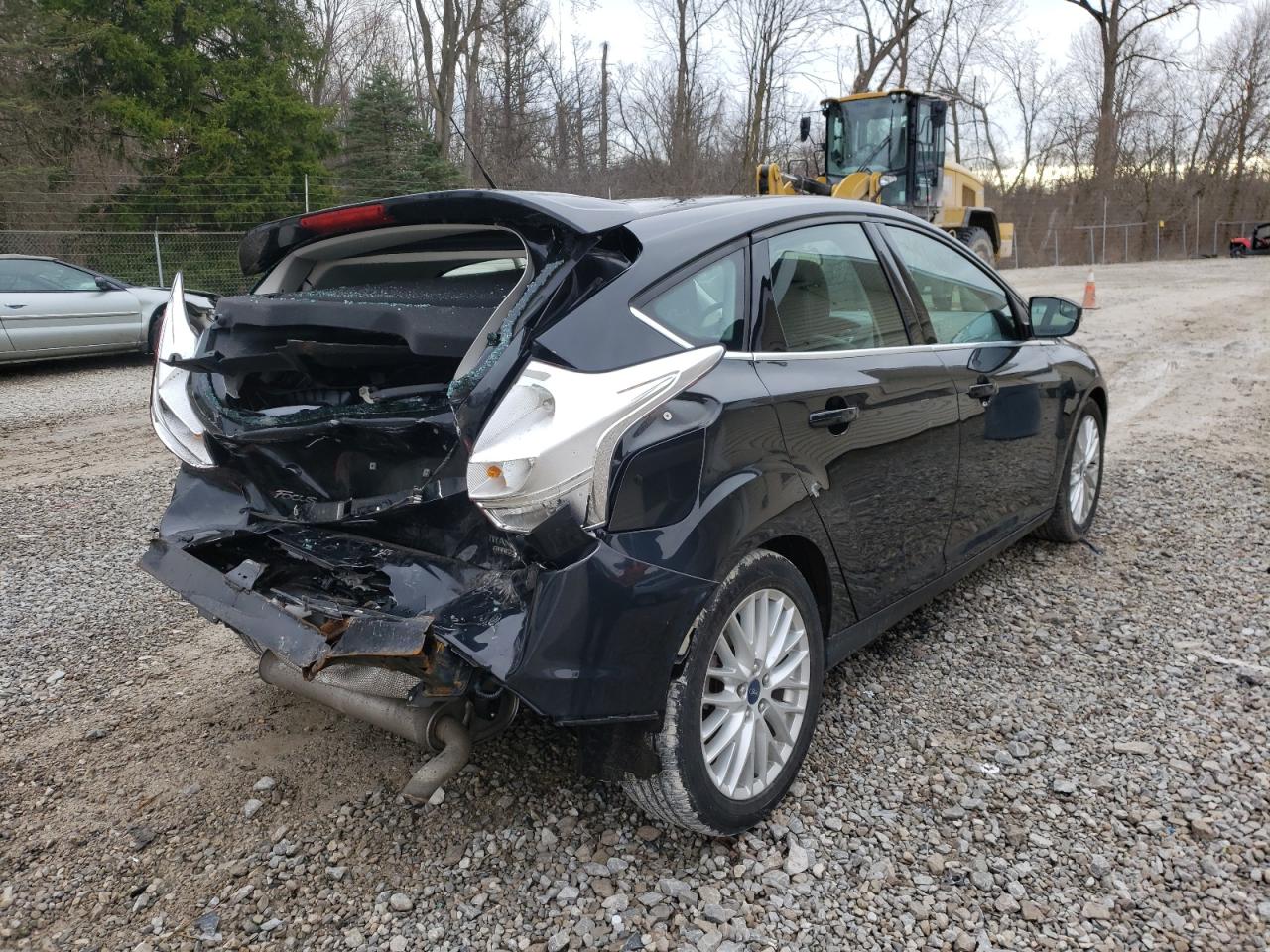 Photo 4 from auction – 2014 FORD FOCUS TITA with VIN 1FADP3N22EL397666
