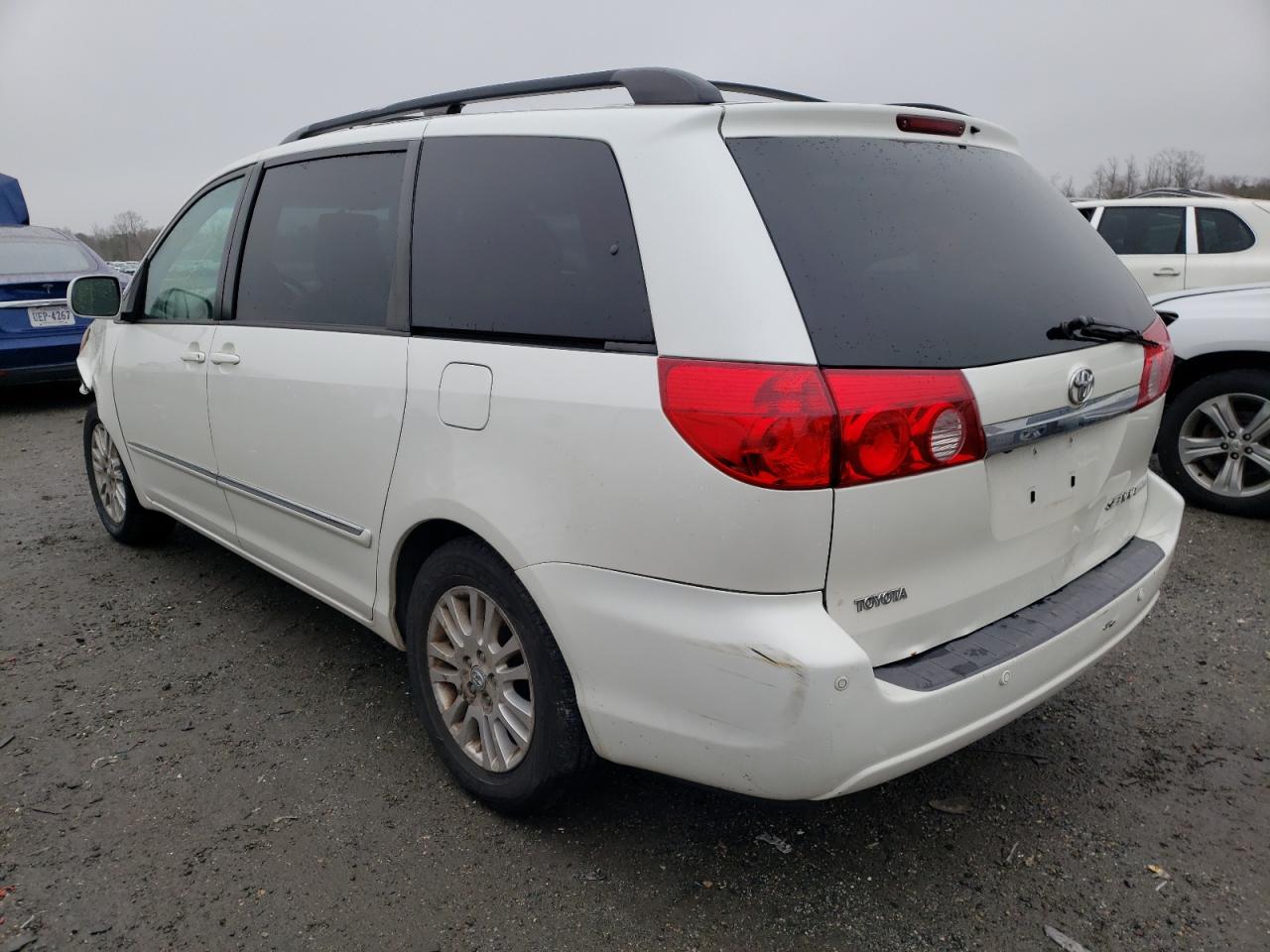 Photo 3 from auction – 2009 TOYOTA SIENNA XLE with VIN 5TDZK22C19S271373