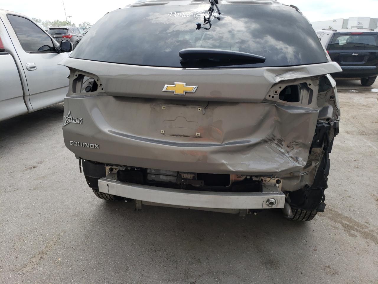 Photo 9 from auction – 2018 CHEVROLET EQUINOX LT with VIN 3GNAXJEV0JS618883