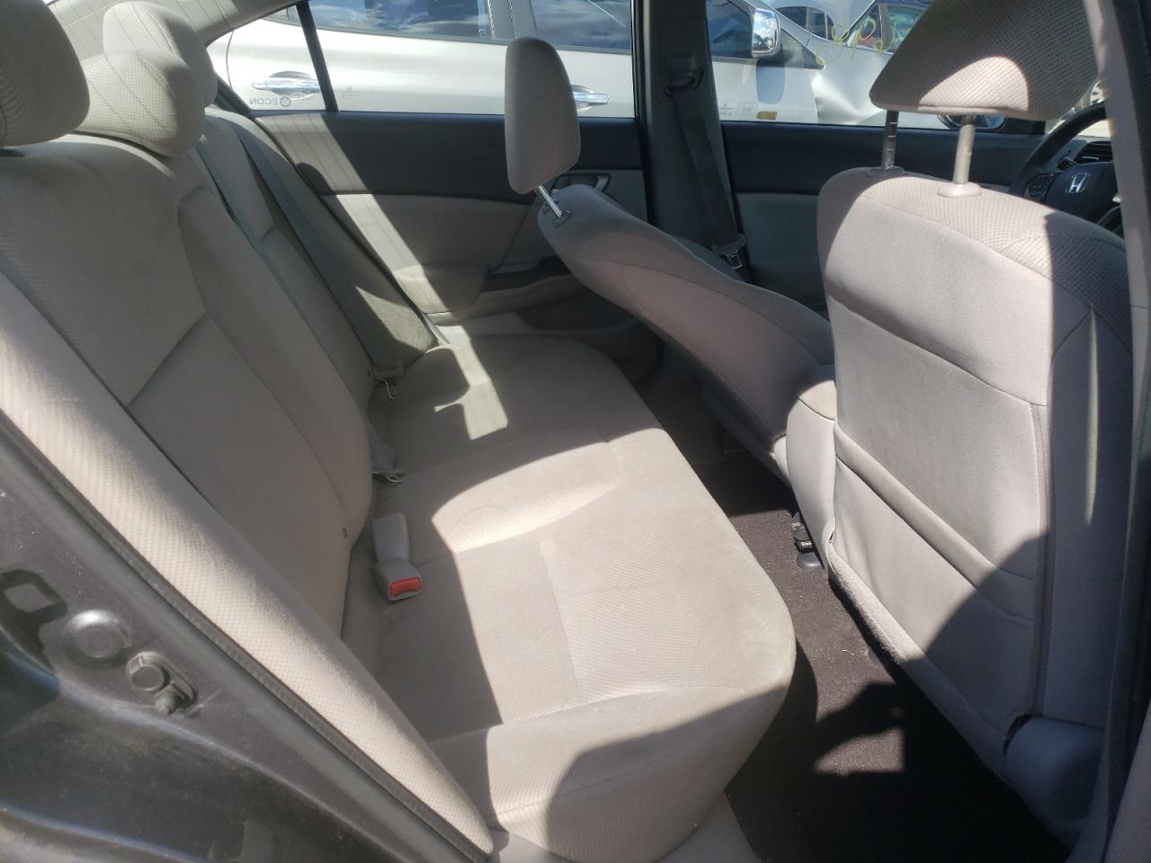 Photo 6 from auction – 2012 HONDA CIVIC LX with VIN 19XFB2F51CE098406