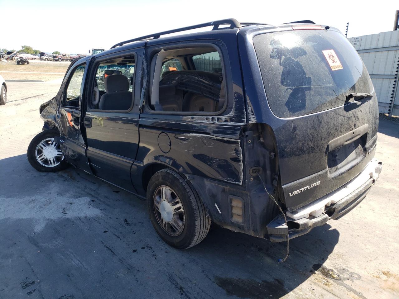Zdjęcie 3 z aukcji – 2000 CHEVROLET VENTURE z VIN 1GNDX03E8YD202228