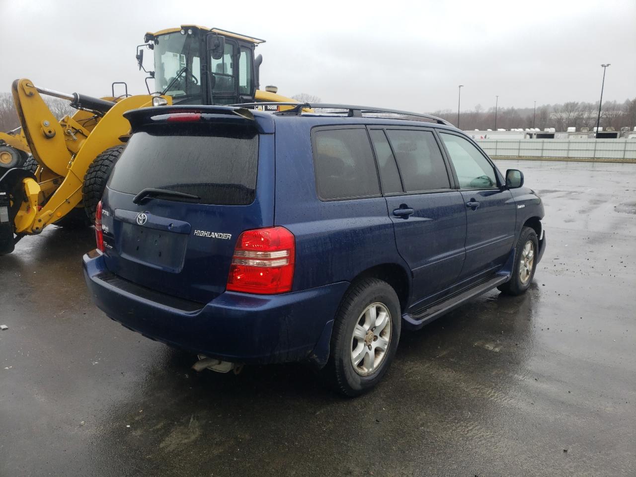 Photo 4 from auction – 2003 TOYOTA HIGHLANDER with VIN JTEHF21A930130525