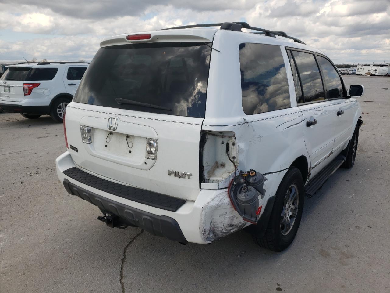 Photo 4 from auction – 2003 HONDA PILOT EXL with VIN 2HKYF18593H554619
