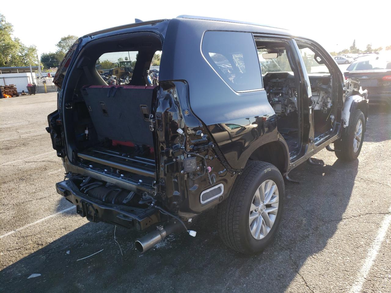 Photo 4 from auction – 2021 LEXUS GX 460 PRE with VIN JTJAM7BX4M5270558