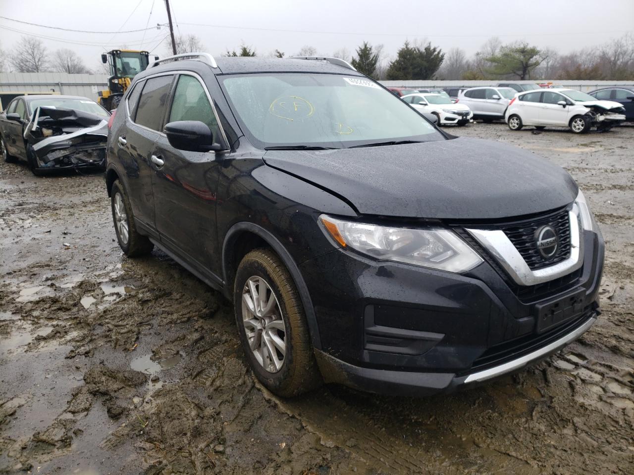 NISSAN ROGUE S 2018 with VIN KNMAT2MV0JP590416 - Photo from auction