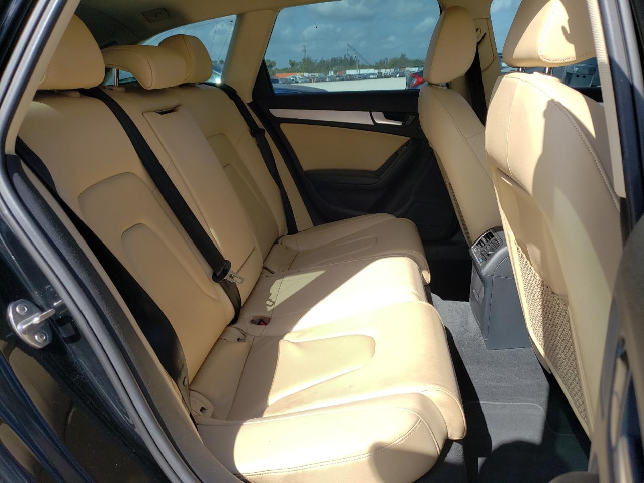 Photo 6 from auction – 2013 AUDI A4 ALLROAD with VIN WA1UFAFL2DA186142