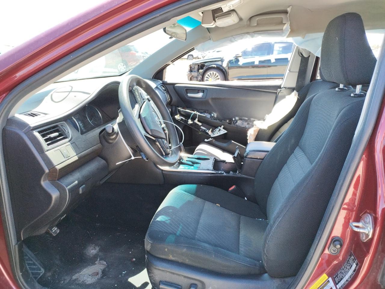 Photo 5 from auction – 2017 TOYOTA CAMRY-LE with VIN 4T1BF1FK0HU770334