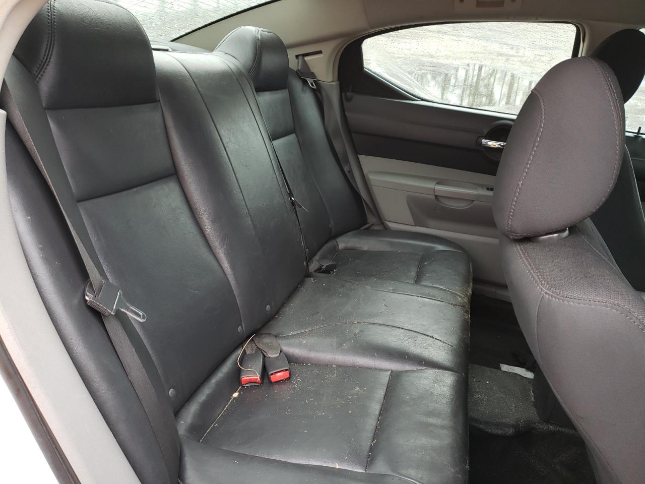 Photo 6 from auction – 2006 DODGE CHARGER SE with VIN 2B3KA43H36H528264
