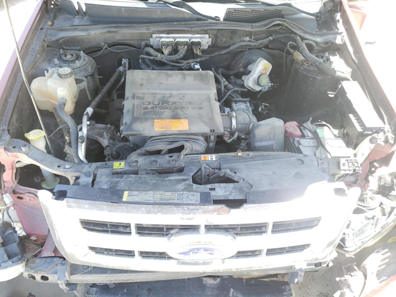 Photo 7 from auction – 2012 FORD ESCAPE LIM with VIN 1FMCU0EG5CKB71371
