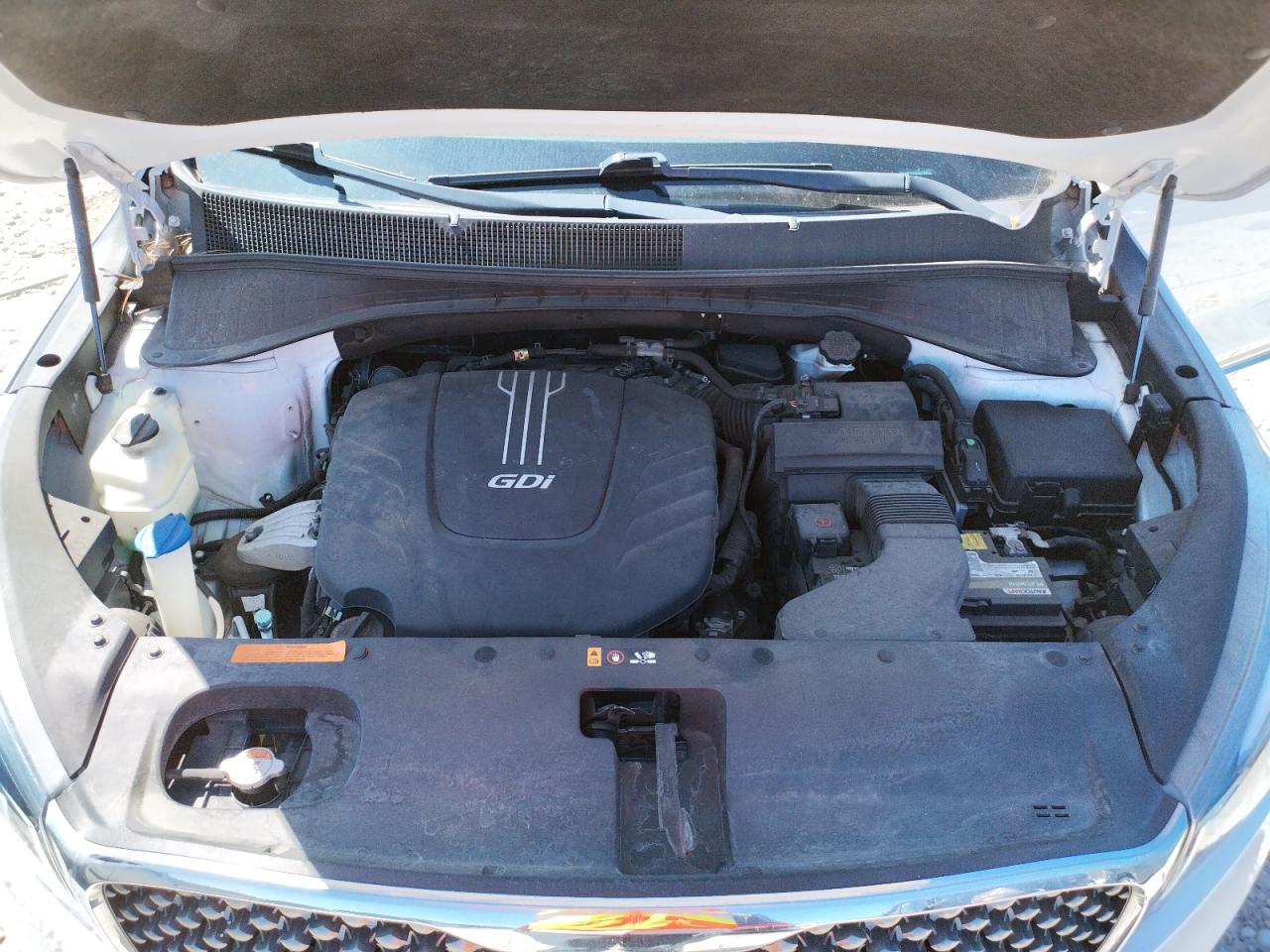 Photo 7 from auction – 2016 KIA SORENTO SX with VIN 5XYPK4A56GG149575