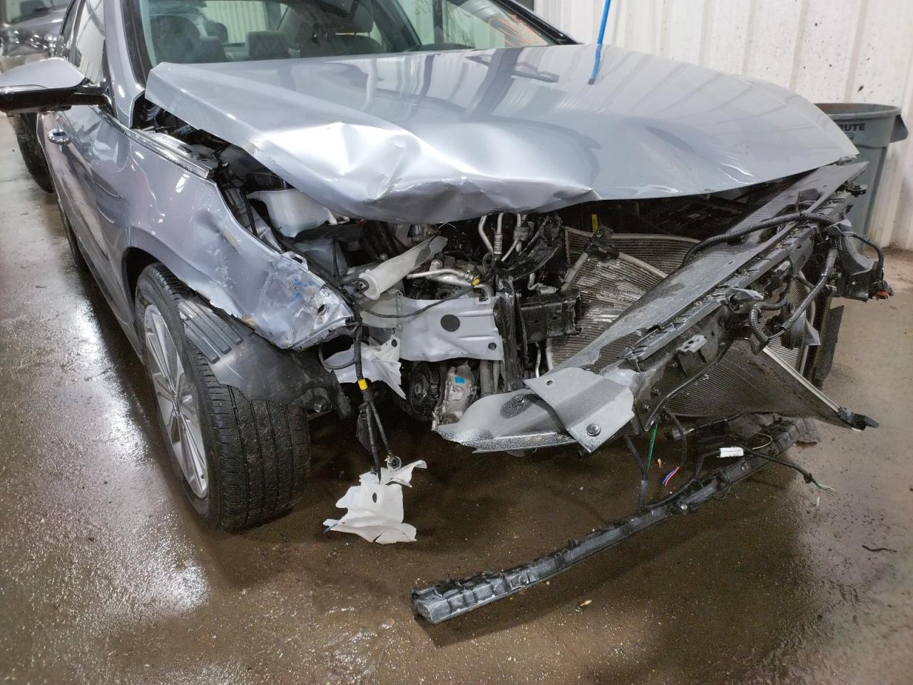 Photo 9 from auction – 2016 HYUNDAI SONATA SPO with VIN 5NPE34AF1GH270908