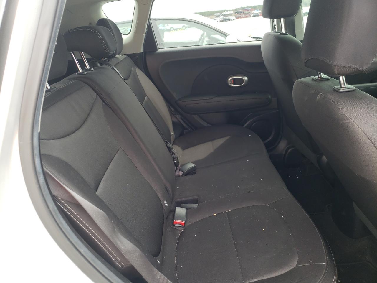 Photo 6 from auction – 2016 KIA SOUL with VIN KNDJN2A20G7876182