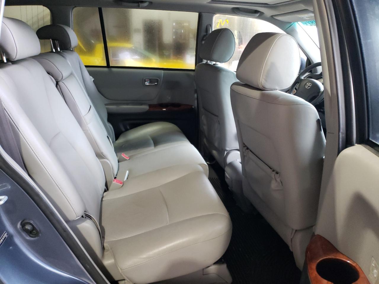 Photo 6 from auction – 2007 TOYOTA HIGHLANDER with VIN JTEEW21AX70038591
