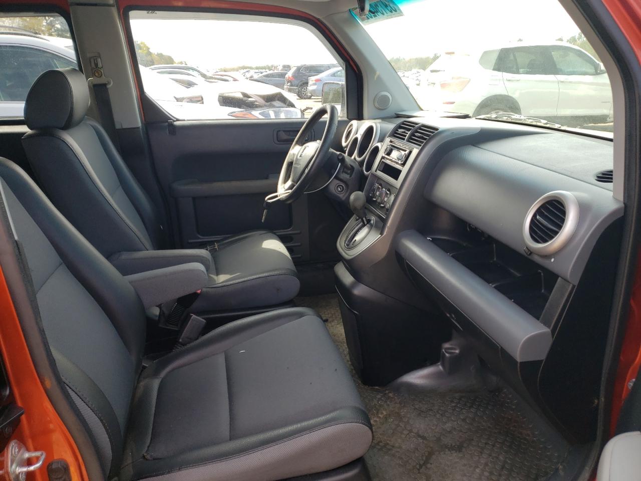 صورة رقم 5 من المزاد - 2004 HONDA ELEMENT EX مع VIN 5J6YH18544L013348