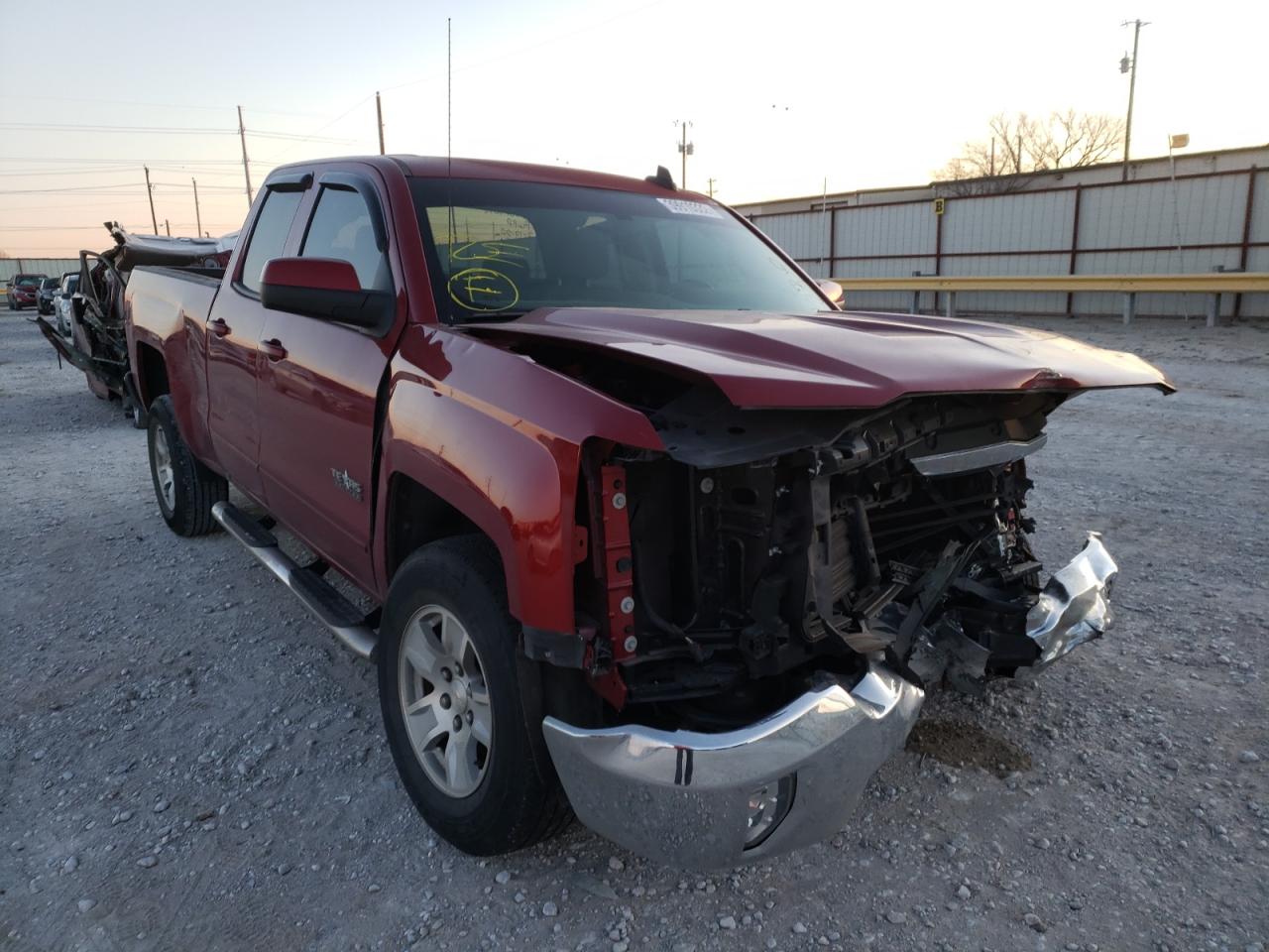 CHEVROLET SILVERADO 2018 with VIN 1GCRCREHXJZ249257 - Photo from auction