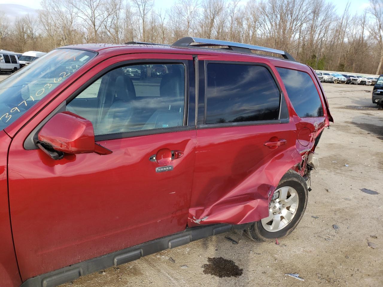 Photo 9 from auction – 2012 FORD ESCAPE LIM with VIN 1FMCU0E71CKC15432