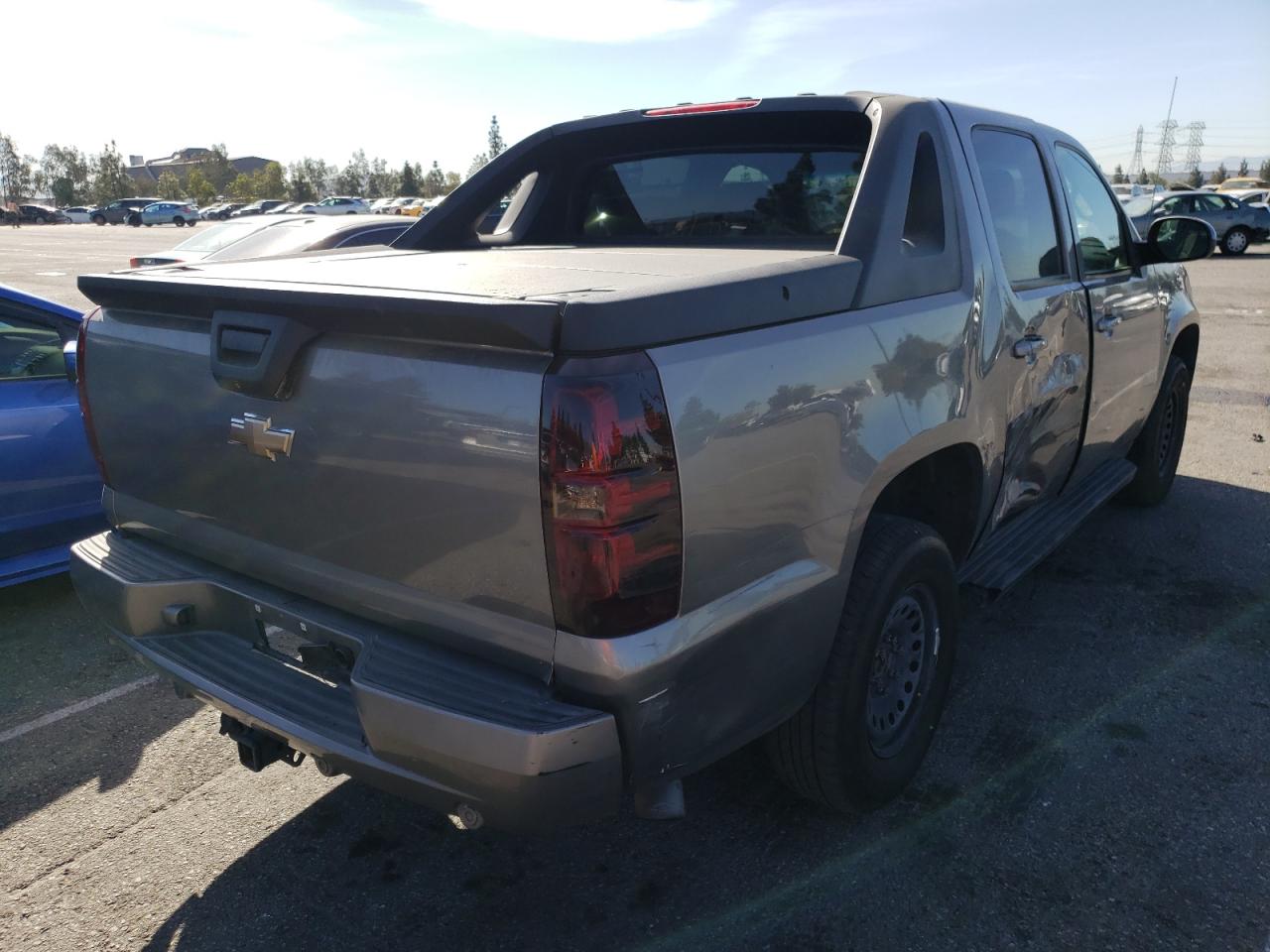Photo 4 from auction – 2009 CHEVROLET AVALANCHE with VIN 3GNEC22059G211846