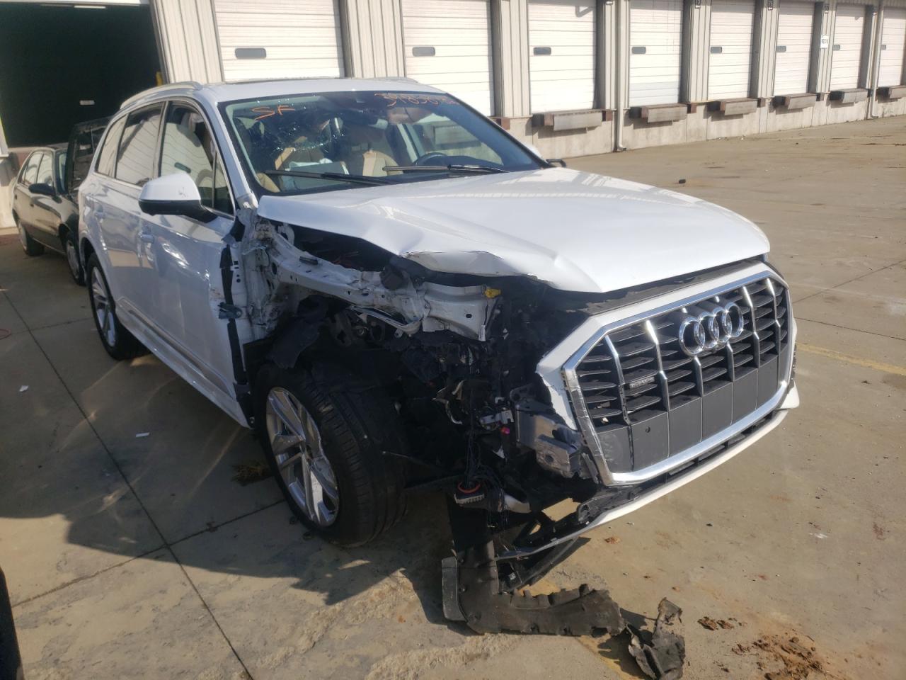 AUDI Q7 PREMIUM 2021 with VIN WA1LXAF77MD014540 - Photo from auction
