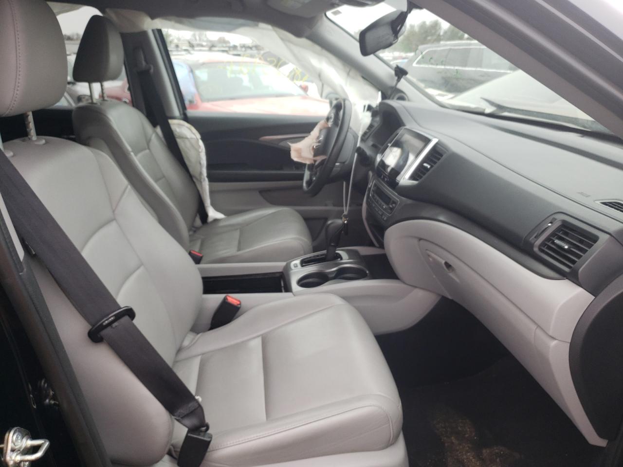 Photo 5 from auction – 2016 HONDA PILOT EXLN with VIN 5FNYF6H78GB011796