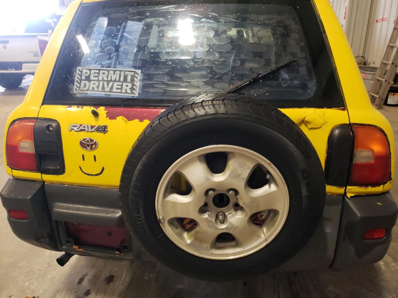 Photo 20 from auction – 1996 TOYOTA RAV4 with VIN JT3HP10VXT0089813