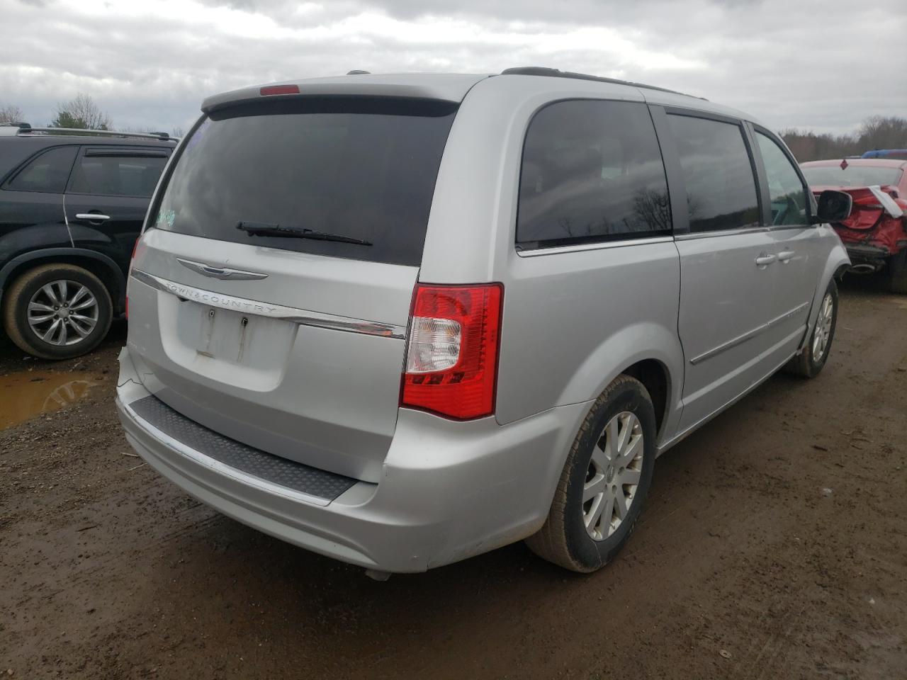 Photo 4 from auction – 2012 CHRYSLER TOWN & COU with VIN 2C4RC1BGXCR175316