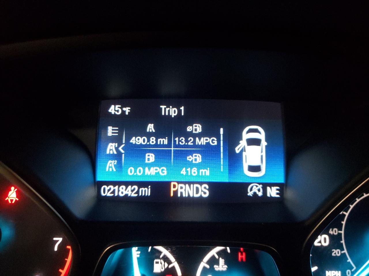 Photo 8 from auction – 2018 FORD ESCAPE SE with VIN 1FMCU9GD6JUC25298