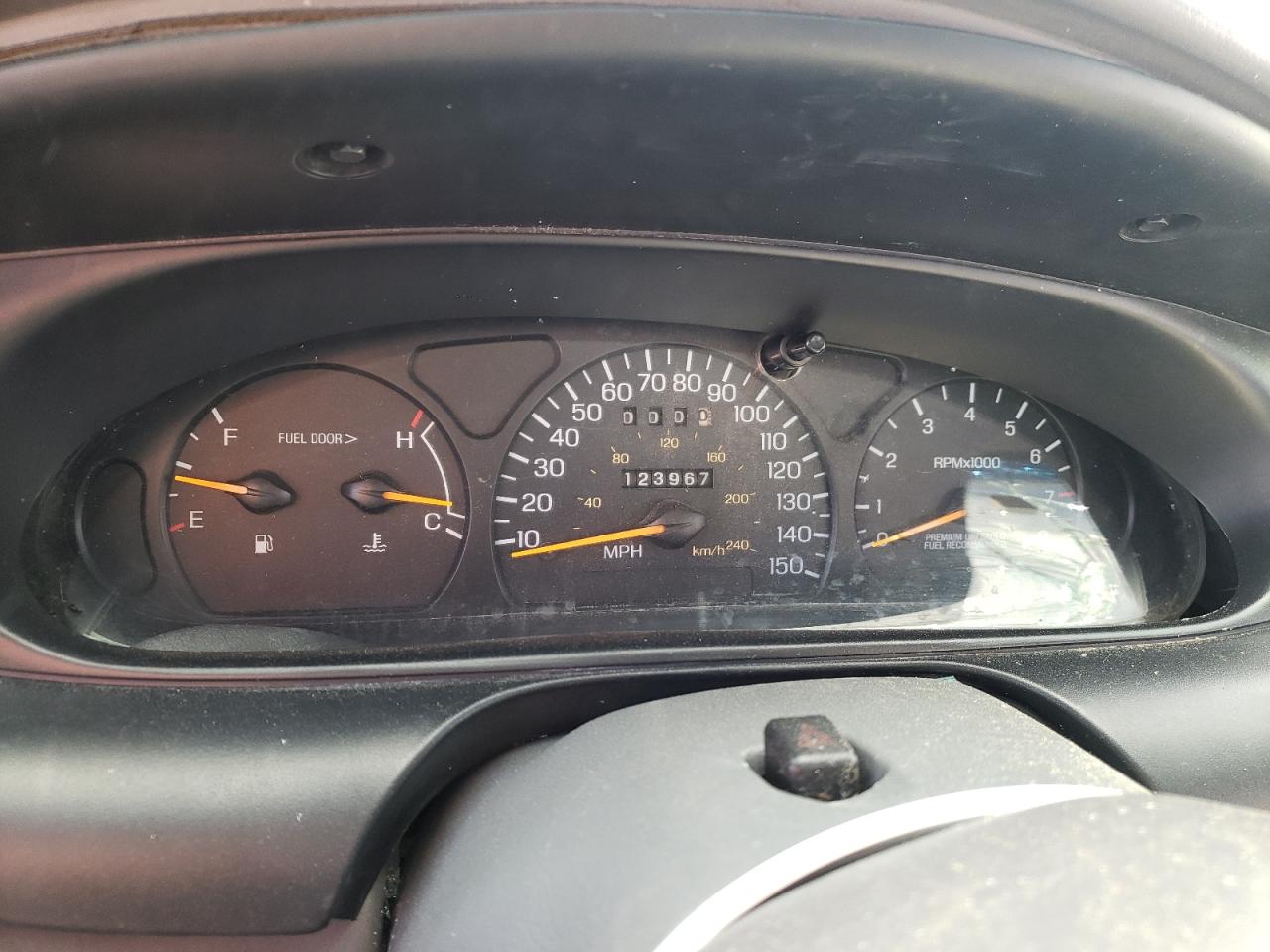 Photo 8 from auction – 1997 FORD TAURUS SHO with VIN 1FALP54N4VA125571