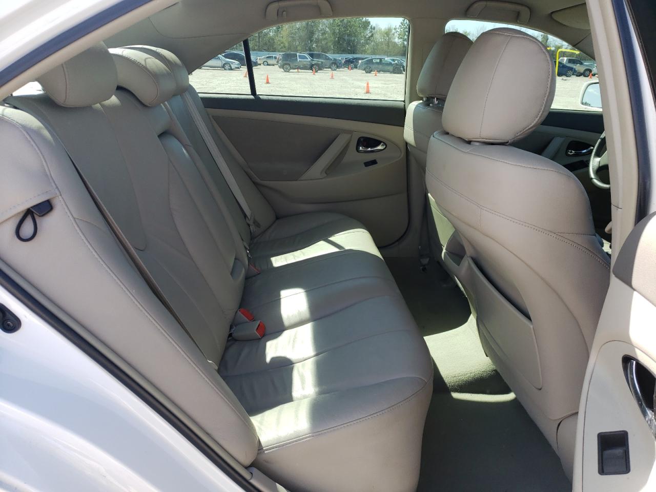 Photo 6 from auction – 2007 TOYOTA CAMRY with VIN 4T1BE46KX7U566501