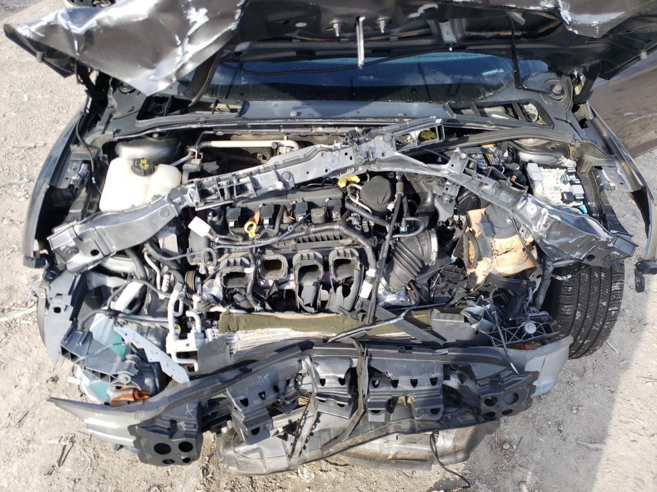Photo 7 from auction – 2015 FORD FOCUS SE with VIN 1FADP3F29FL345502