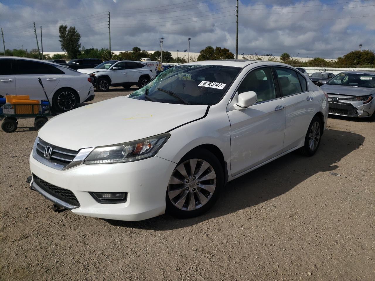 Photo 2 from auction – 2015 HONDA ACCORD EXL with VIN 1HGCR2F80FA179866